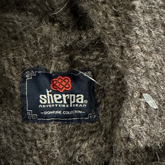 Sherpa 100% Lambs Wool tassel fringe colorful cabin core poncho size 1 - Picture 10 of 14